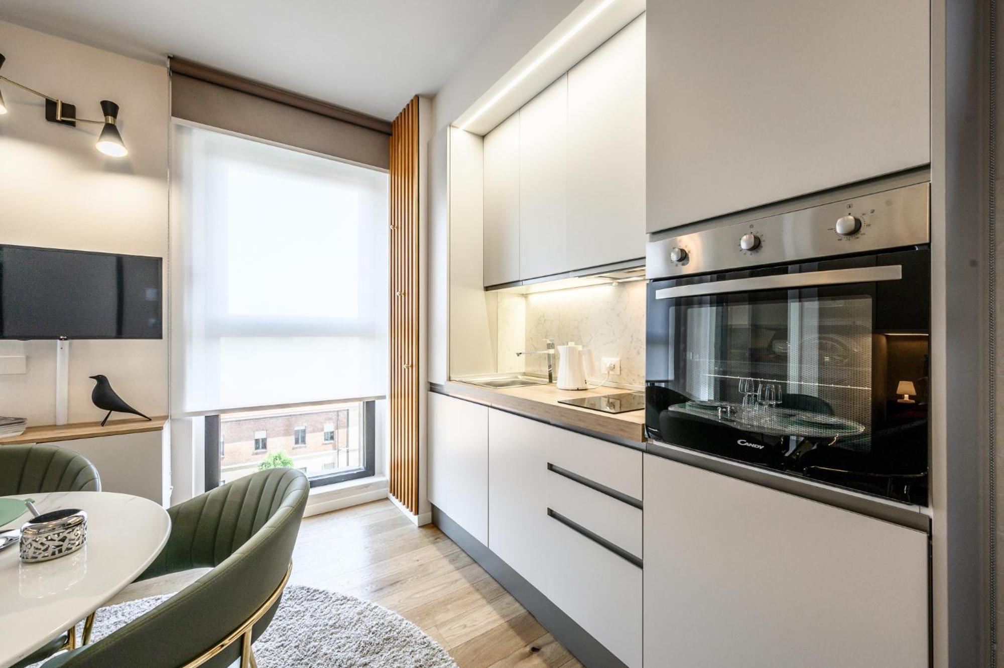 Tiny House Tower Apartment Fidenza Exterior foto